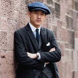 Meet your Posher, Raymond